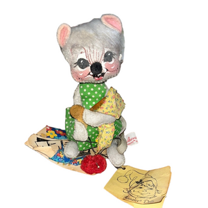 Annalee 1973 Sewing Mouse Seamstress Doll with Tags
